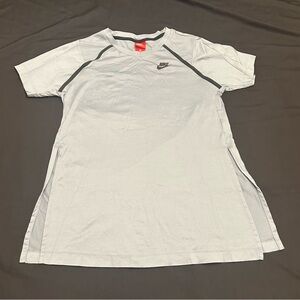 Nike grey shortsleeved teeshirt